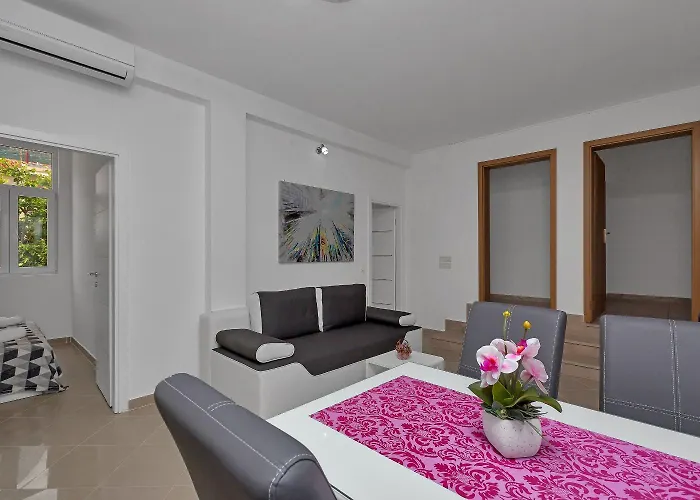 Petar Daire Makarska